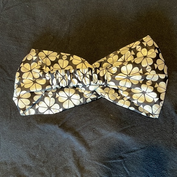 Kate Spade Bicolor Spade Flower Turban Headband - Picture 3 of 3